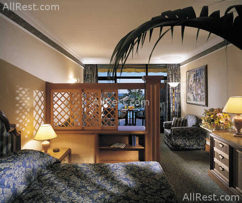 Amathus Beach Hotel 22